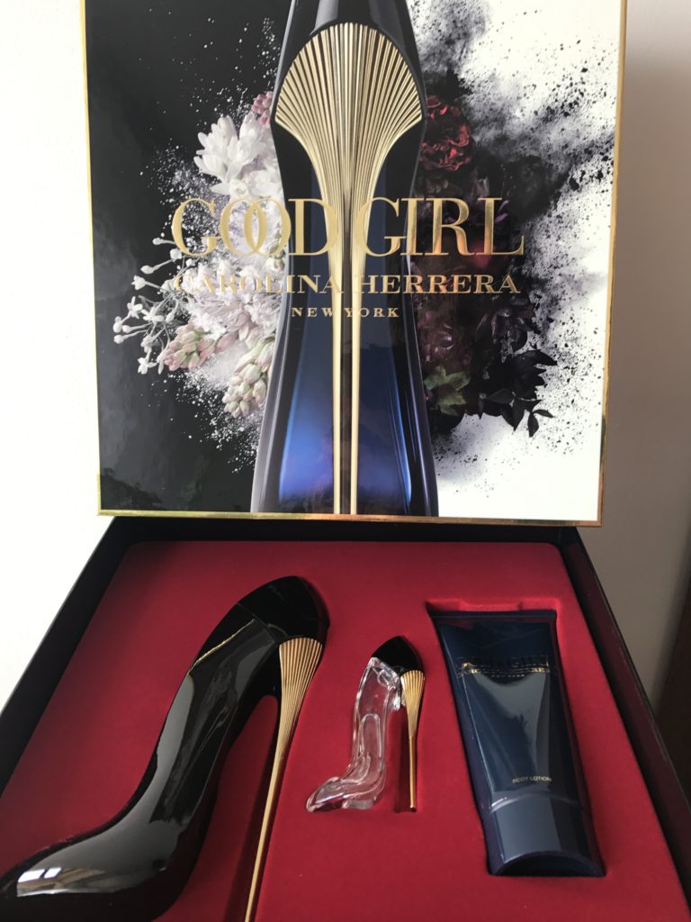 Alternative view of Carolina Herrera Good Girl 80ml edp + 7ml +100ml zestaw