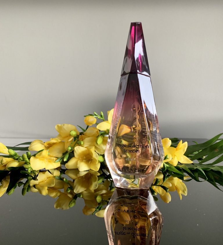 Alternative view of Givenchy Le Secret ange ou demon elixir 100ml edp