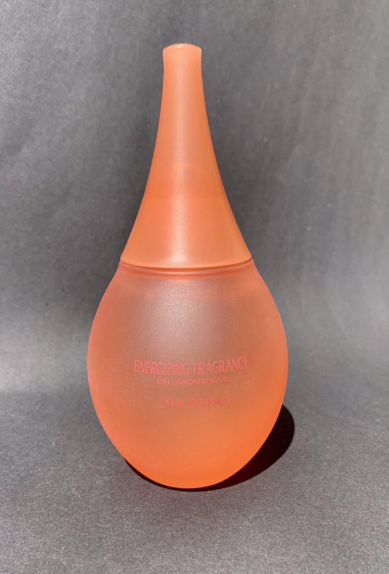 Alternative view of Shiseido Energizing Fragrance Eau Aromatique 100ml
