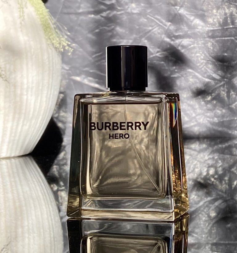Alternative view of Burberry Hero 100ml Eau de Toilette