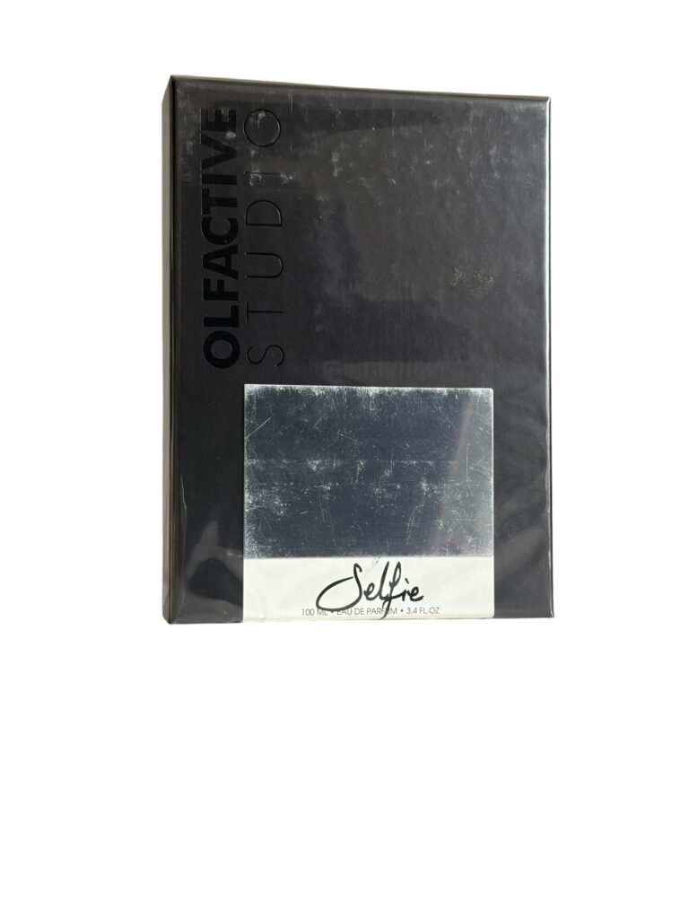 Alternative view of Olfactive Studio Selfie 100ml